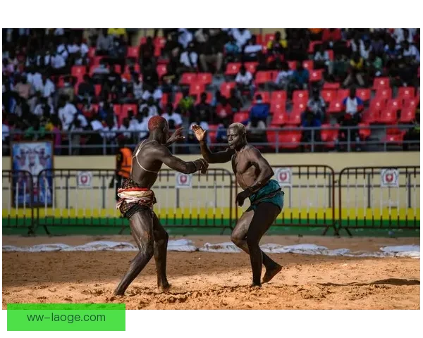 克拉拉在女足赛场大放异彩引领新一轮竞技潮流